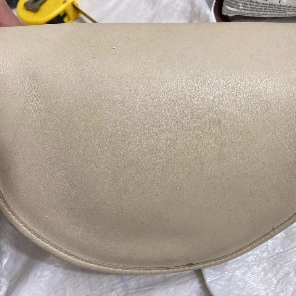 Coach vintage cream “bone” leather kimball bag